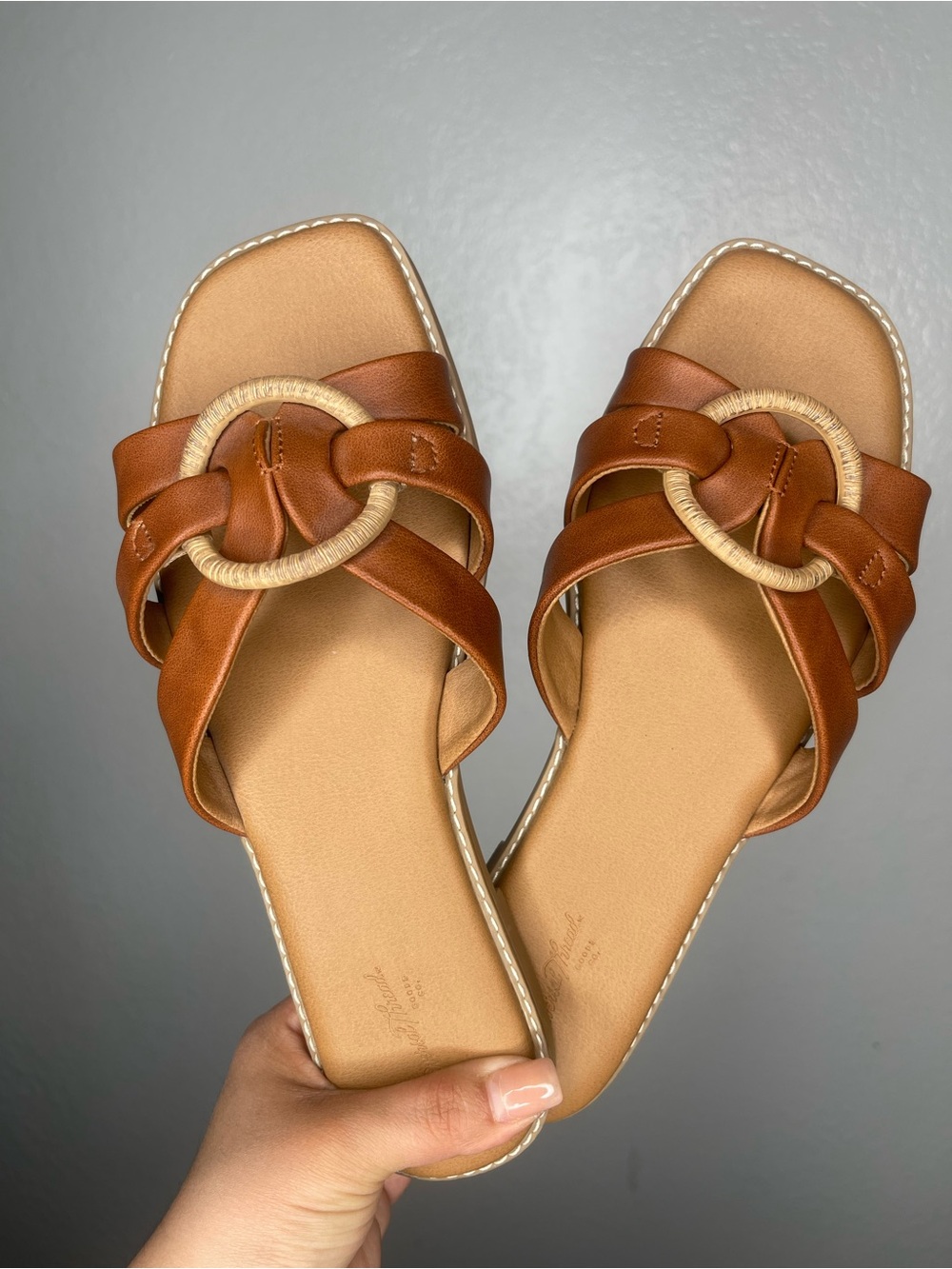 Universal Thread Brown Slide Sandals with Woven Ring Detail